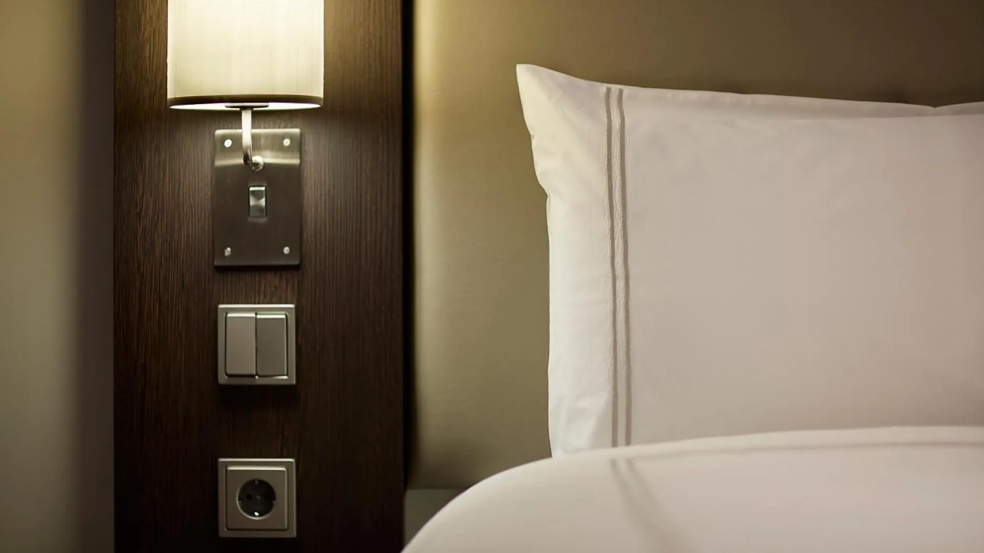 Premier Inn Muenchen City Zentrum 3*, Münih